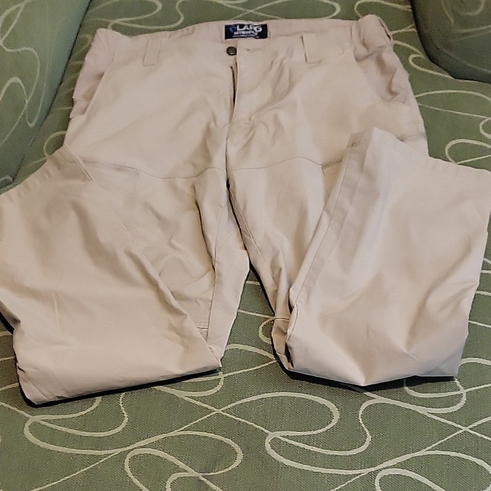 Men's Classic Tan Cargo Pants